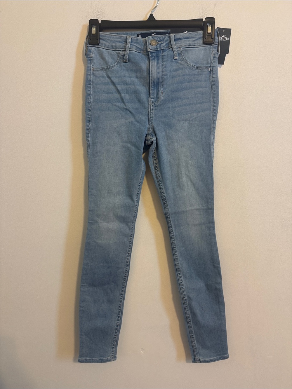Hollister Light Blue Women’s Skinny Jeans